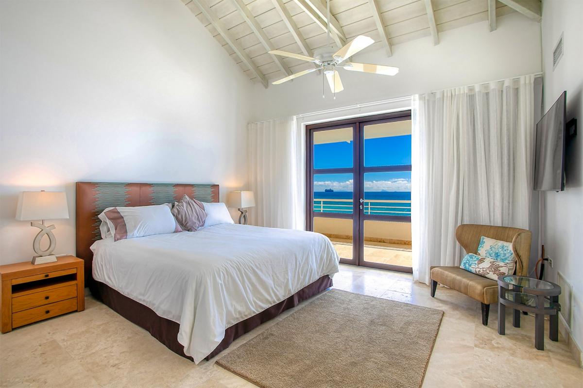Luxury Villa rental St Martin  - Bedroom 1